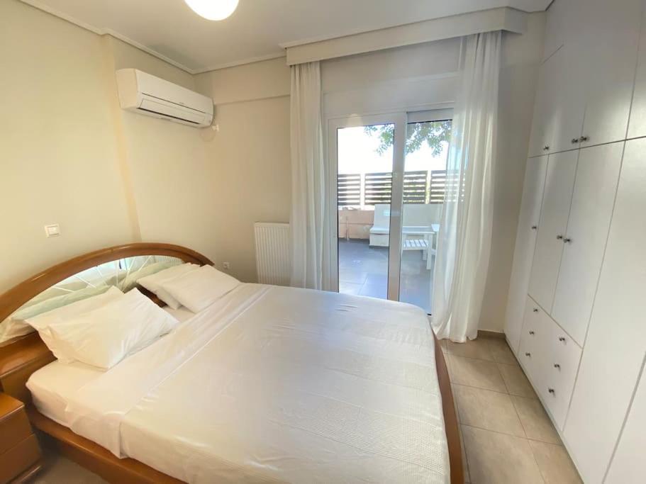Cozy 2 Room Apartment With Garden Near Athens Air-Port Artemida  Esterno foto