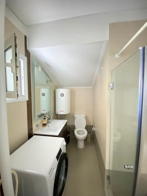 Cozy 2 Room Apartment With Garden Near Athens Air-Port Artemida  Esterno foto