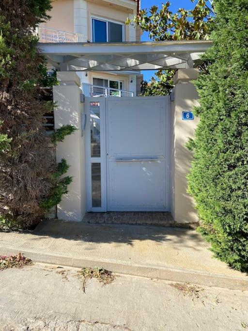 Cozy 2 Room Apartment With Garden Near Athens Air-Port Artemida  Esterno foto